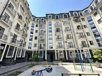 80 м², 3-комн. квартира, 4/6-0