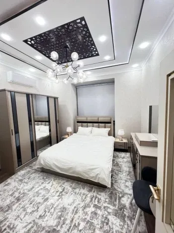 150 m², 4-xonali kvartira, 7/8-1