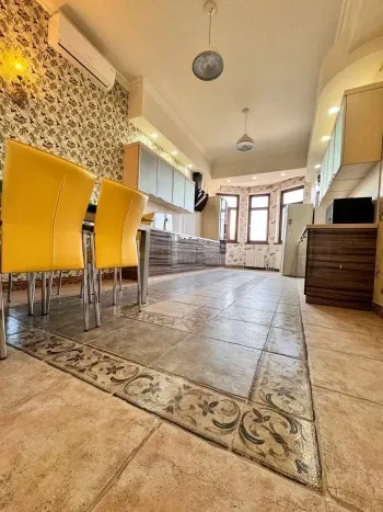 189 м², 4-комн. квартира, 5/8-1