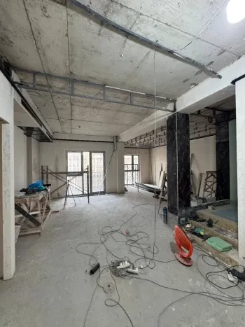 420 m², 5-xonali kvartira, 9/10-1