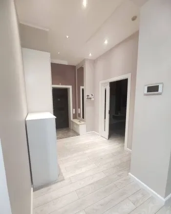 130 м², 4-комн. квартира, 4/4-3