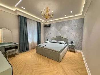 188 м², 5-комн. квартира, 1/9-3