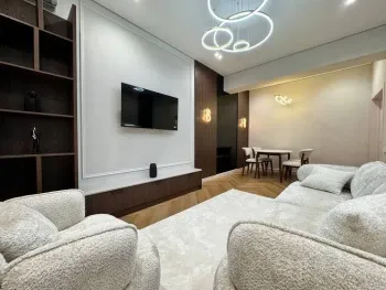 82 м², 4-комн. квартира, 2/4-2