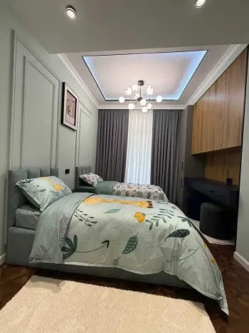 90 м², 3-комн. квартира, 4/10-3