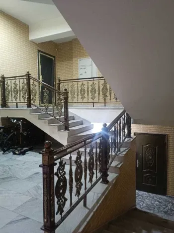 210 м², 5-комн. квартира, 1/6-0