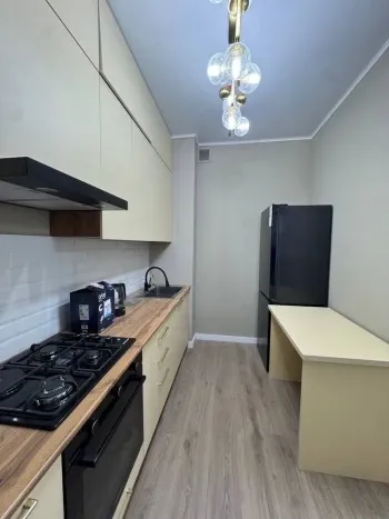 27 м², 1-комн. квартира, 1/12-0