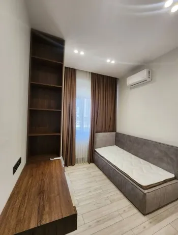 98 м², 3-комн. квартира, 8/8-3