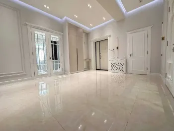 140 m², 3-xonali kvartira, 4/8-1