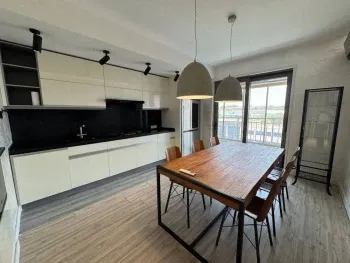 162 м², 4-комн. квартира, 4/10-2