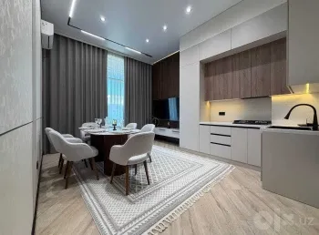 110 м², 4-комн. квартира, 7/7-1