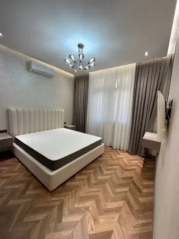 90 м², 3-комн. квартира, 3/10-1