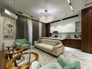 80 м², 2-комн. квартира, 6/9-0