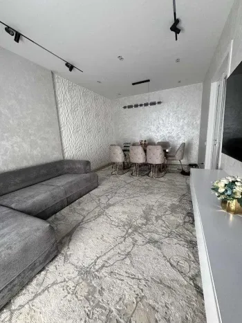 77 м², 3-комн. квартира, 6/9-2