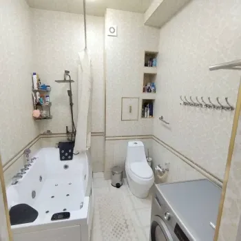 101 m², 4-xonali kvartira, 5/9-3