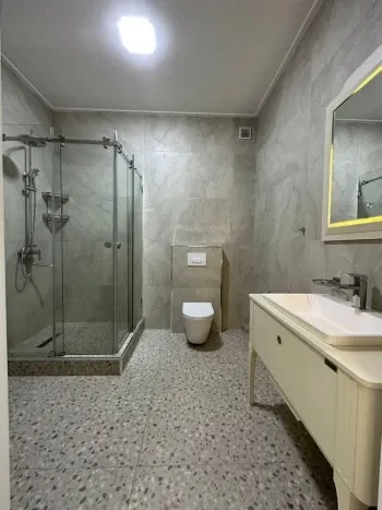 130 м², 4-комн. квартира, 6/8-2