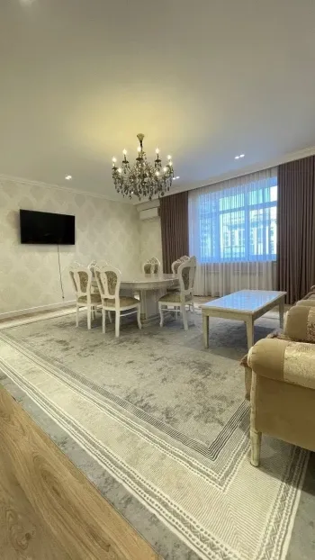110 m², 3-xonali kvartira, 3/8-1