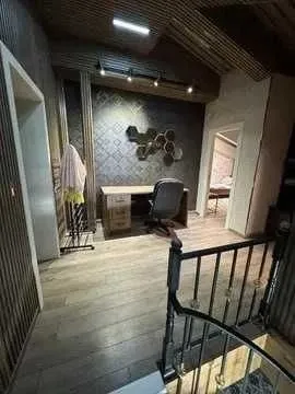 100 м², 3-комн. квартира, 8/9-3