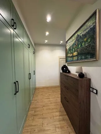 121 m², 4-xonali kvartira, 7/8-2