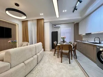 140 м², 5-комн. квартира, 6/7-0