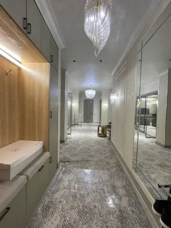 120 м², 3-комн. квартира, 2/9-1