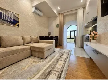40 м², 2-комн. квартира, 8/8-1