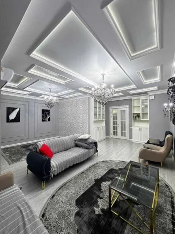 180 м², 4-комн. квартира, 8/9-3