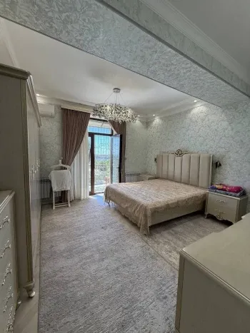 160 м², 5-комн. квартира, 9/9-3