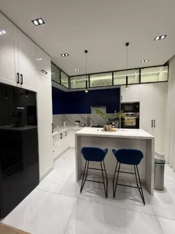 109 м², 3-комн. квартира, 9/9-3