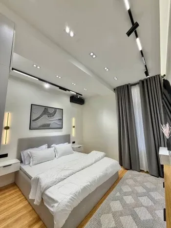 93 м², 4-комн. квартира, 1/10-0