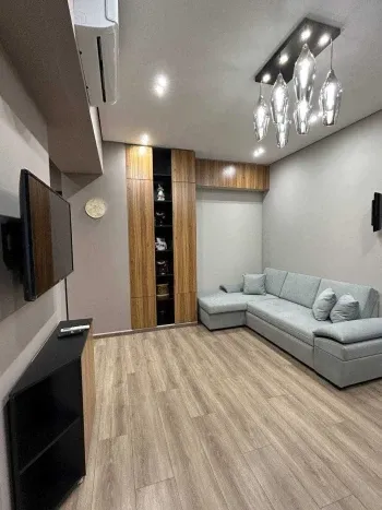 90 м², 4-комн. квартира, 6/20-1