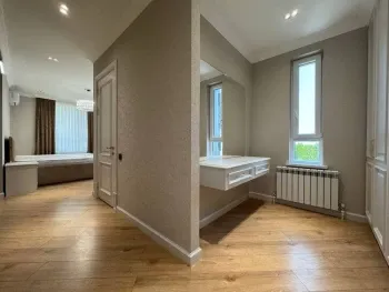 130 m², 4-xonali kvartira, 6/10-0