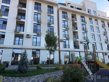 130 м², 4-комн. квартира, 3/6-2