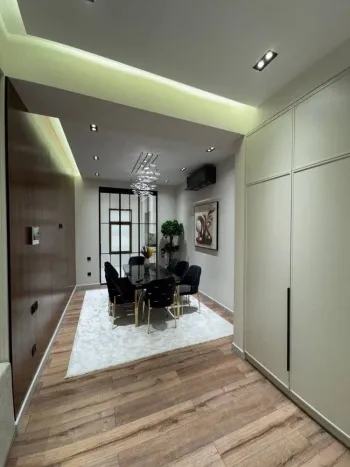 80 м², 3-комн. квартира, 8/10-3