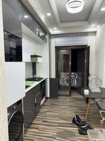 92 м², 3-комн. квартира, 3/7-2