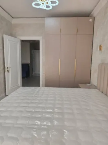 60 м², 2-комн. квартира, 2/12-3