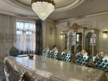 135 м², 4-комн. квартира, 4/8-3