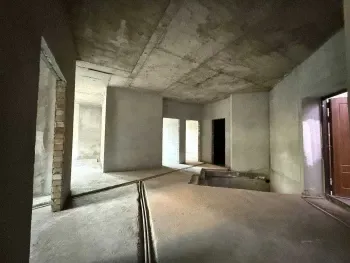 214 м², многокомнатная квартира, 1/1-3