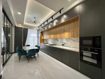 167 м², 4-комн. квартира, 3/7-1