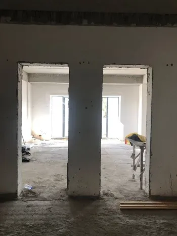 100 м², 3-комн. квартира, 3/10-2