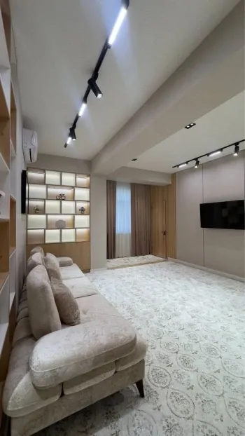 74 м², 3-комн. квартира, 6/10-0