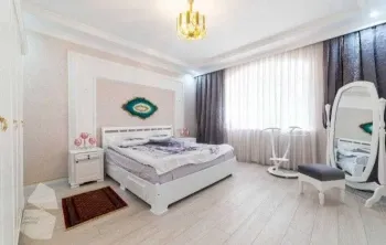 130 м², 3-комн. квартира, 2/7-2