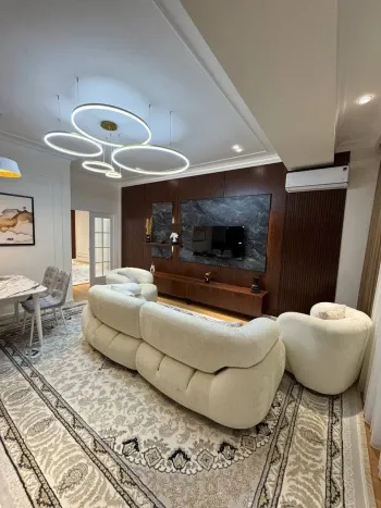 85 м², 3-комн. квартира, 5/10-0