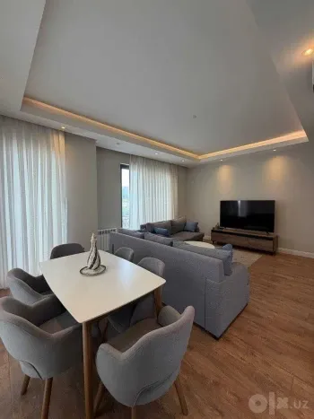 83 м², 3-комн. квартира, 7/10-1