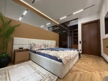 80 м², 3-комн. квартира, 2/14-2