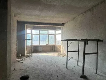 251 м², 4-комн. квартира, 5/7-0