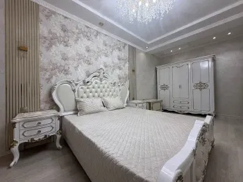 130 м², 4-комн. квартира, 1/6-3