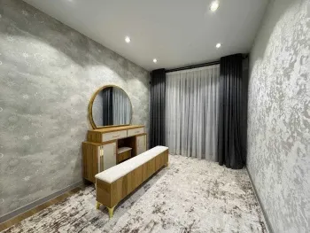 90 м², 3-комн. квартира, 4/10-3