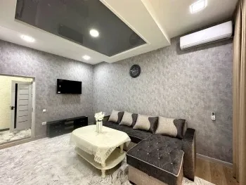 77 м², 3-комн. квартира, 2/9-3