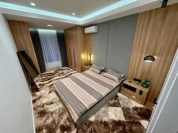 90 м², 3-комн. квартира, 4/10-0