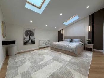 179 м², 5-комн. квартира, 8/8-1